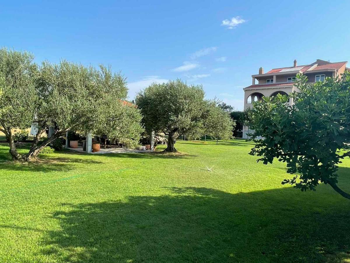 Luxury Apartments Garden Sukošan Zewnętrze zdjęcie