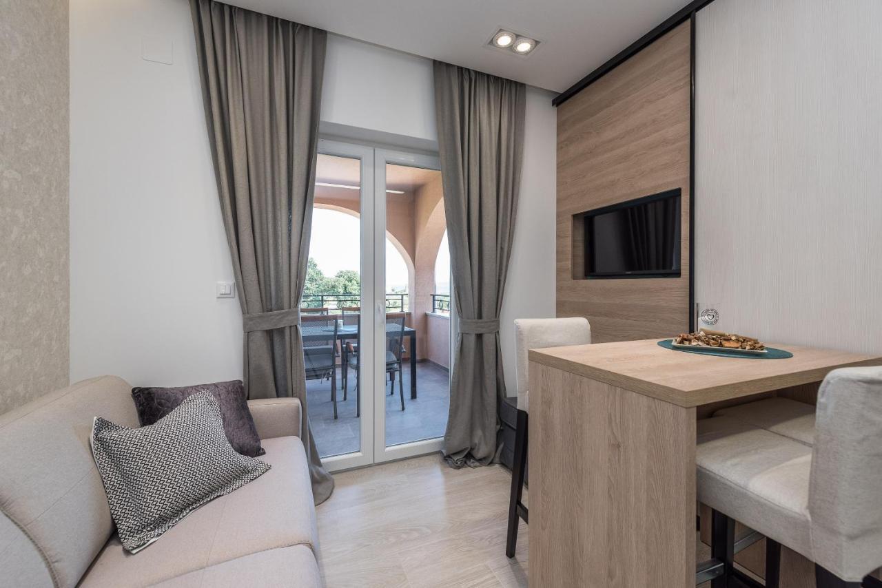 Luxury Apartments Garden Sukošan Zewnętrze zdjęcie
