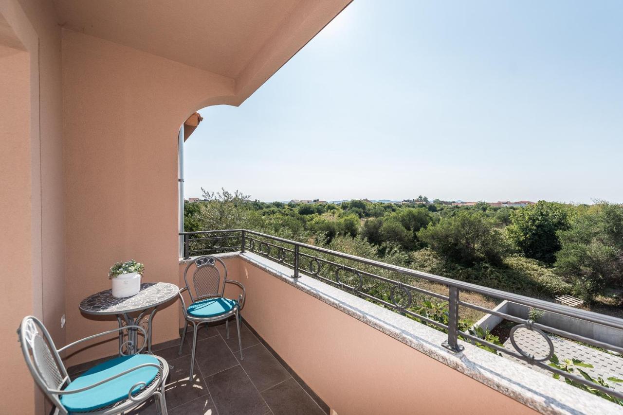 Luxury Apartments Garden Sukošan Zewnętrze zdjęcie