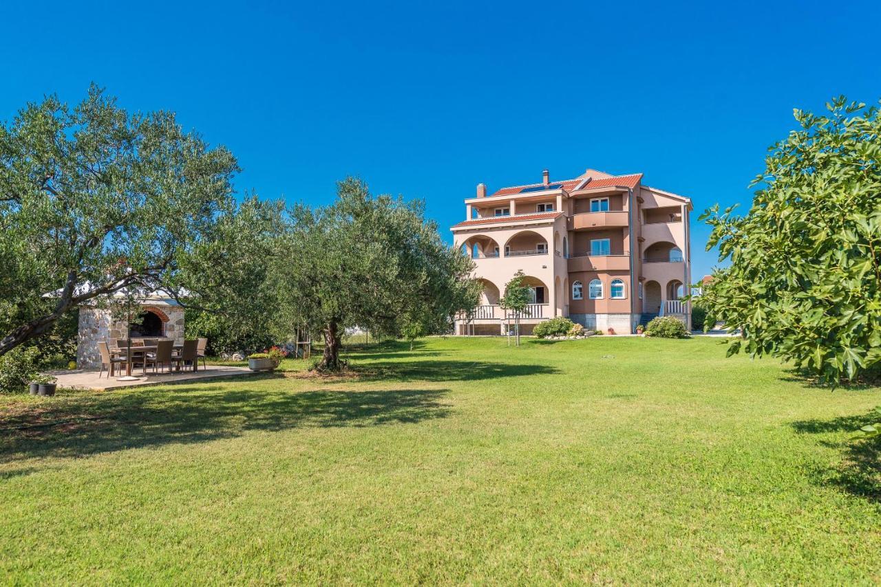 Luxury Apartments Garden Sukošan Zewnętrze zdjęcie